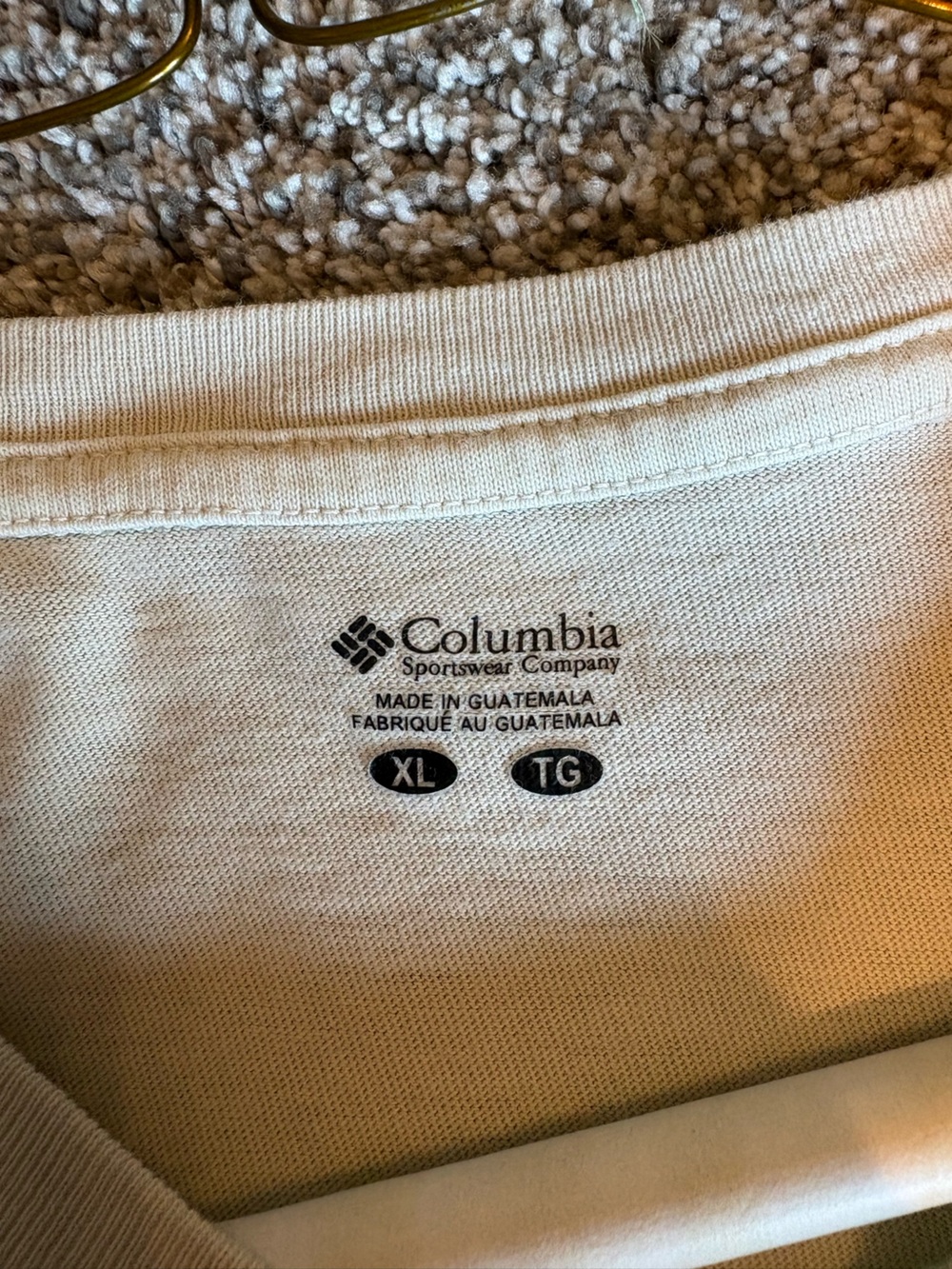 Columbia Cream Crewneck Long Sleeve Top - Picture 3 of 4